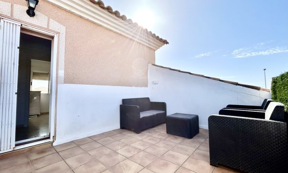 Resale - Townhouse / Terraced House - Orihuela Costa - La Zenia