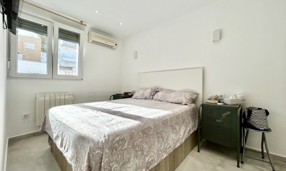 Resale - Townhouse / Terraced House - Torrevieja - Los Balcones