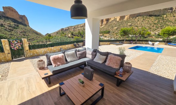 Reventa - Villa / Casa - Crevillente