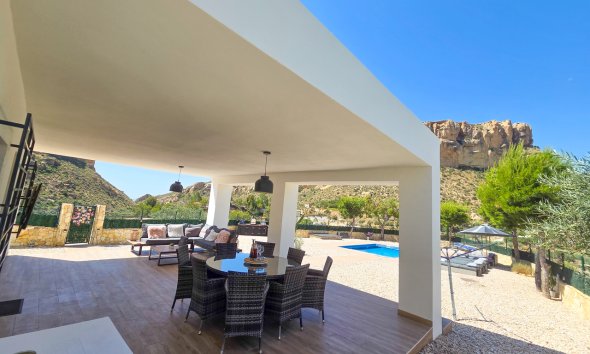 Reventa - Villa / Casa - Crevillente