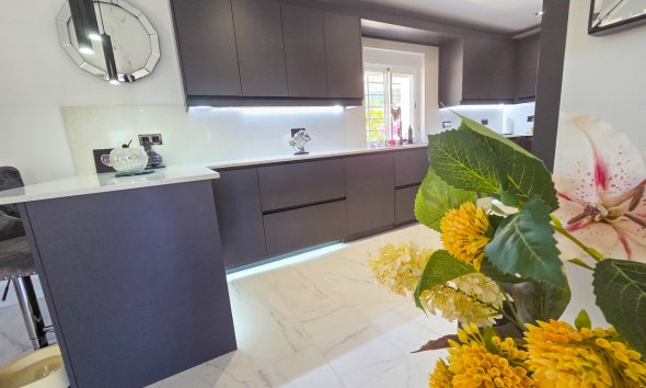 Reventa - Villa / Casa - Crevillente