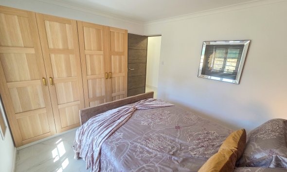 Reventa - Villa / Casa - Crevillente