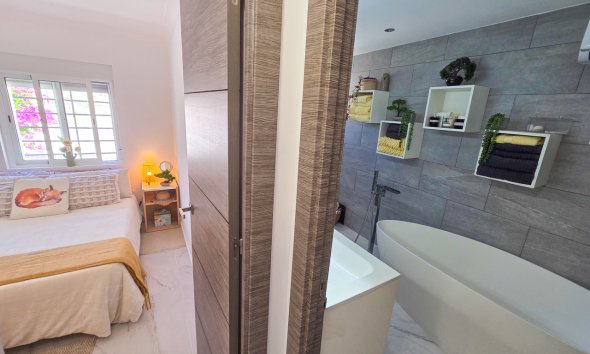 Reventa - Villa / Casa - Crevillente