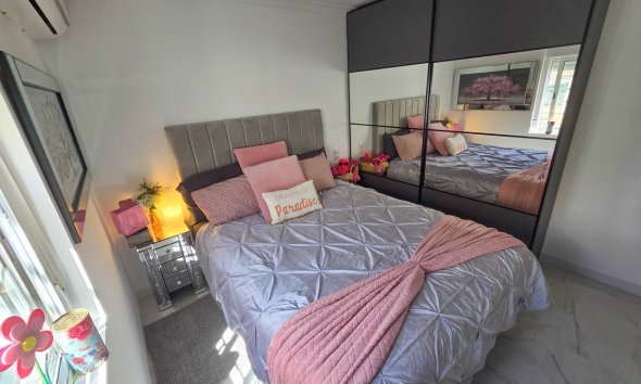 Reventa - Villa / Casa - Crevillente