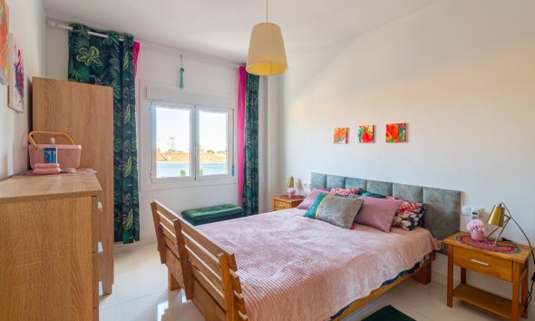 Reventa - Apartamento / Dúplex - Orihuela Costa - La Regia