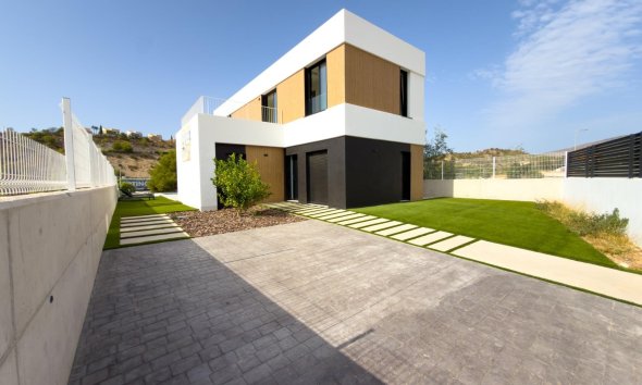 Obra nueva - Villa / Casa - Finestrat