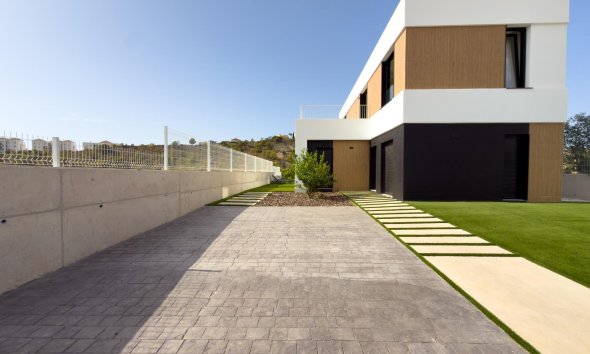 Obra nueva - Villa / Casa - Finestrat