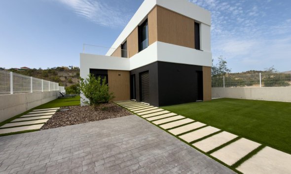 Obra nueva - Villa / Casa - Finestrat