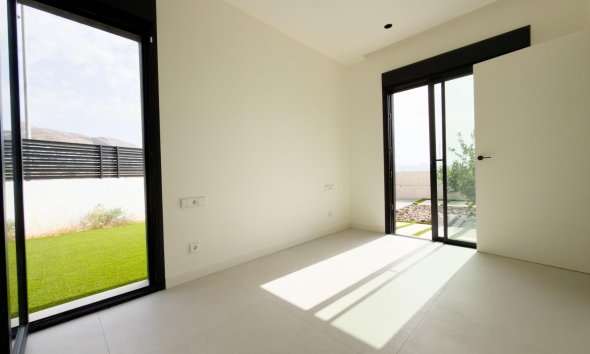 Obra nueva - Villa / Casa - Finestrat
