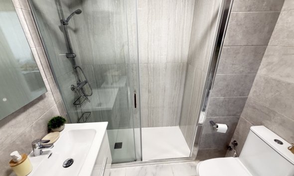 Reventa - Apartamento / Dúplex - Orihuela Costa - La Zenia