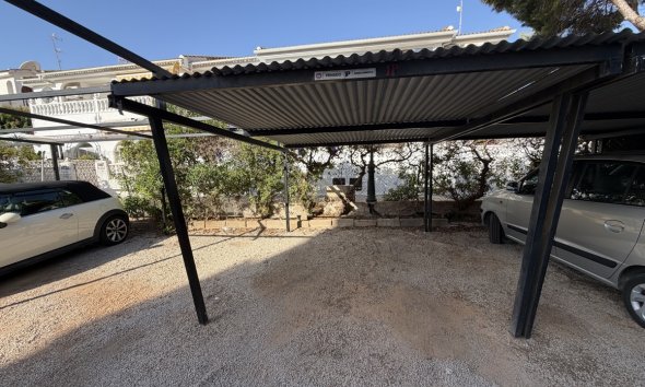 Reventa - Apartamento / Dúplex - Orihuela Costa - La Zenia