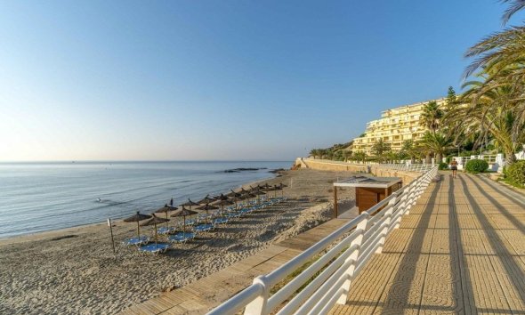 Resale - Townhouse / Terraced House - Dehesa de campoamor - Campoamor