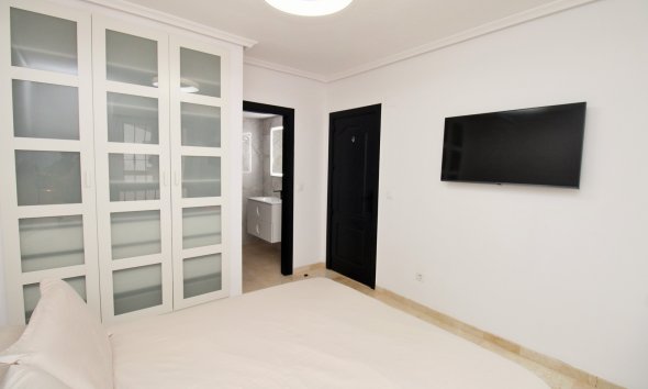 Resale - Apartament / Duplex - Orihuela Costa - Villamartín