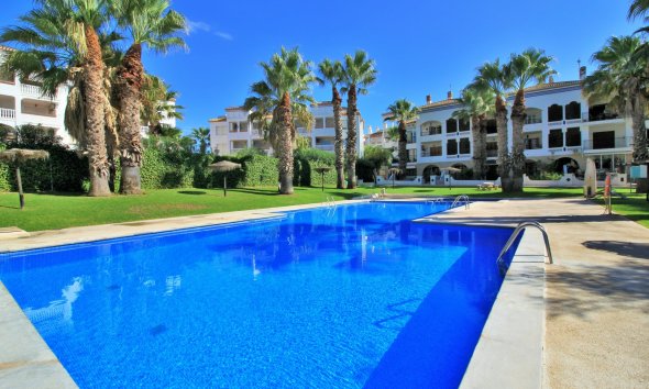 Resale - Apartament / Duplex - Orihuela Costa - Villamartín