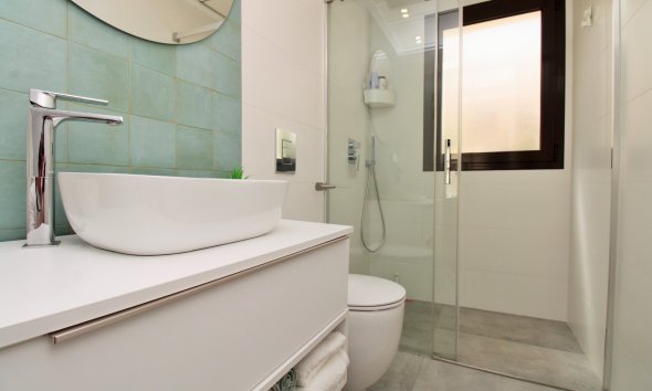 Resale - Villa / House - Orihuela Costa - PAU 8