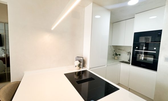 Rynek Wtórny - Apartament / Duplex - Torrevieja - Centro