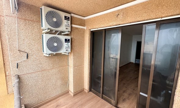Rynek Wtórny - Apartament / Duplex - Torrevieja - Playa de los Locos