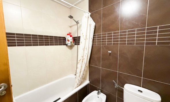 Rynek Wtórny - Apartament / Duplex - Torrevieja - Centro