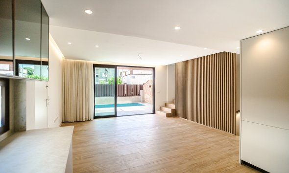 Resale - Villa / House - San Javier - Santiago de la Ribera