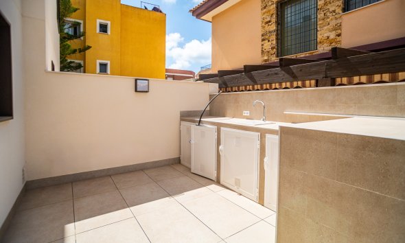 Resale - Villa / House - San Javier - Santiago de la Ribera