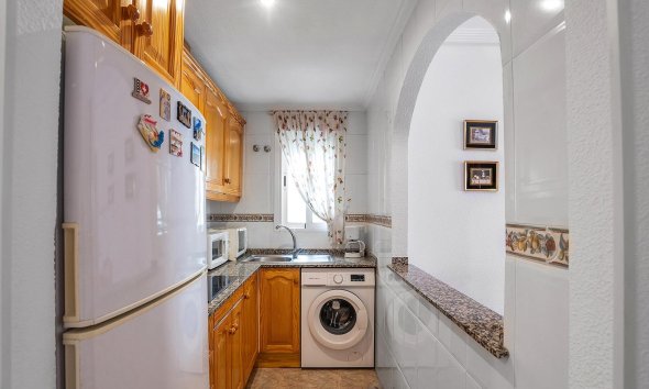 Rynek Wtórny - Apartament / Duplex - Torrevieja - Estacion de autobuses