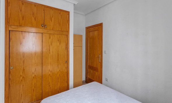 Rynek Wtórny - Apartament / Duplex - Torrevieja - Estacion de autobuses