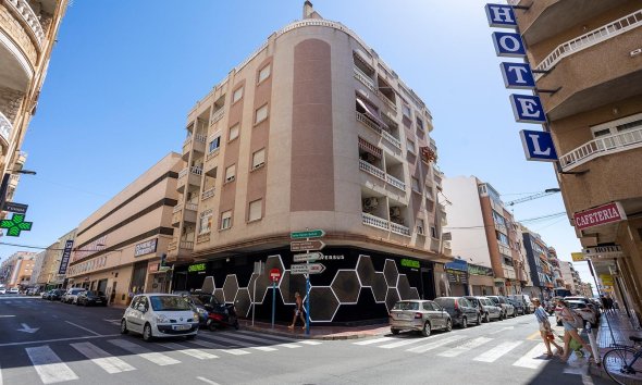 Rynek Wtórny - Apartament / Duplex - Torrevieja - Estacion de autobuses