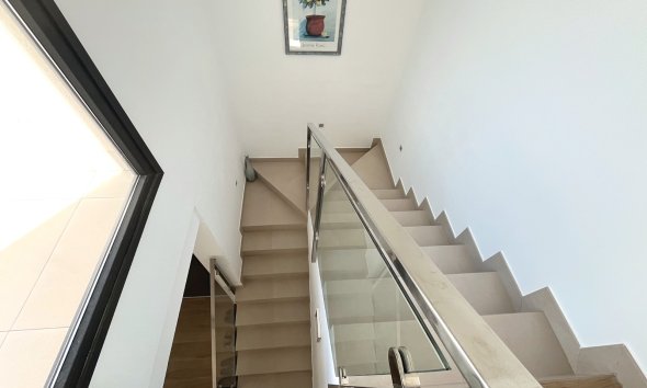 Resale - Villa / House - Ciudad Quesada - Pueblo Bravo