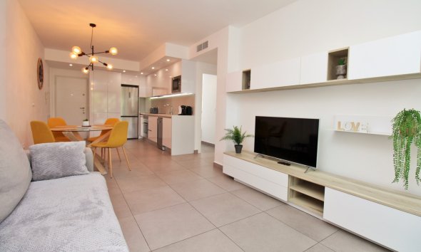 Resale - Apartament / Duplex - Orihuela Costa - Villamartín