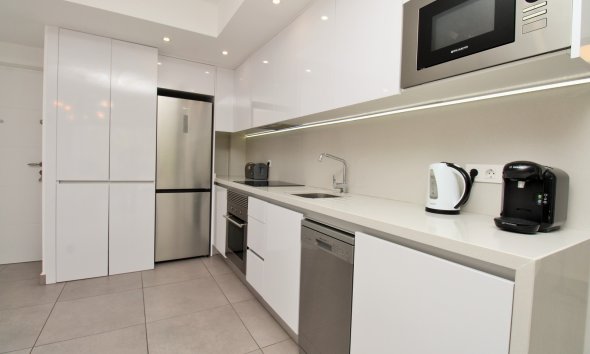 Resale - Apartament / Duplex - Orihuela Costa - Villamartín