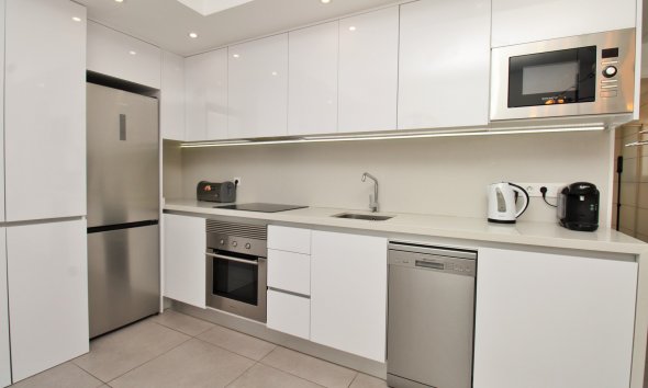 Resale - Apartament / Duplex - Orihuela Costa - Villamartín