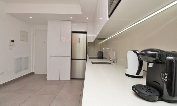 Resale - Apartament / Duplex - Orihuela Costa - Villamartín