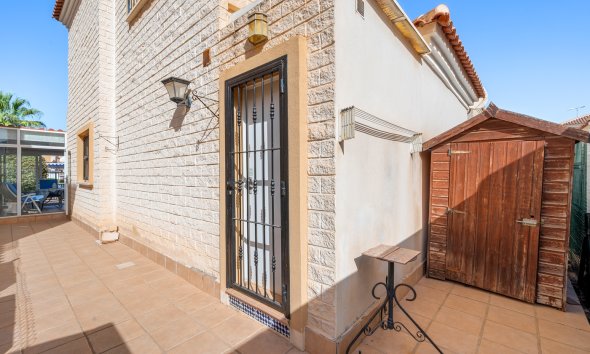 Reventa - Villa / Casa - Guardamar del Segura