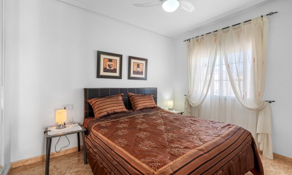 Reventa - Villa / Casa - Guardamar del Segura