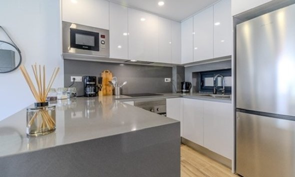 Resale - Apartament / Duplex - Orihuela Costa - Las Filipinas
