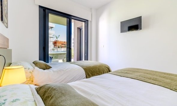 Resale - Apartament / Duplex - Orihuela Costa - Las Filipinas