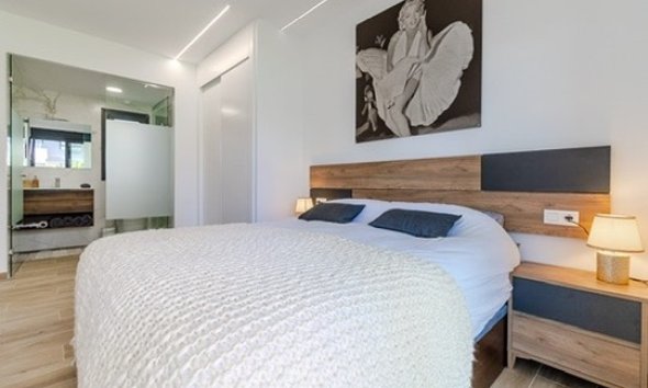 Resale - Apartament / Duplex - Orihuela Costa - Las Filipinas