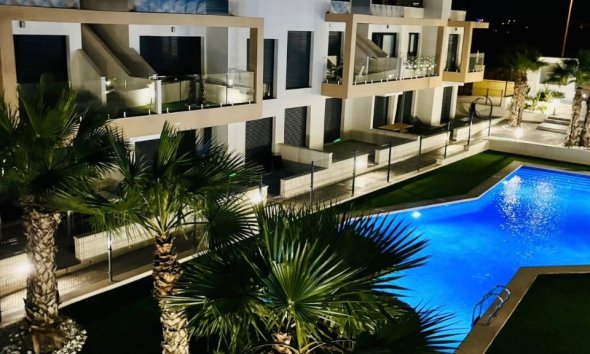 Rynek Wtórny - Apartament / Duplex - Orihuela Costa - Villamartín