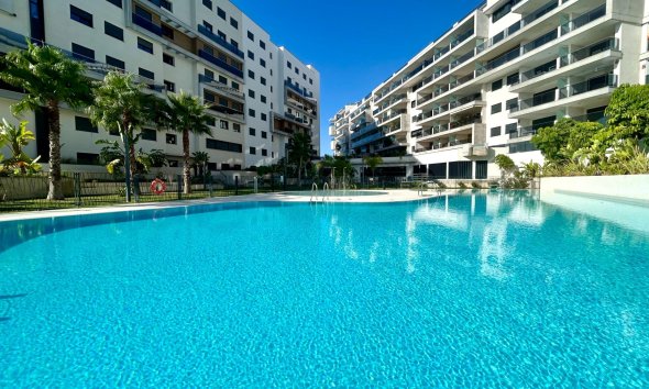 Resale - Apartament / Duplex - Dehesa de campoamor - Campoamor