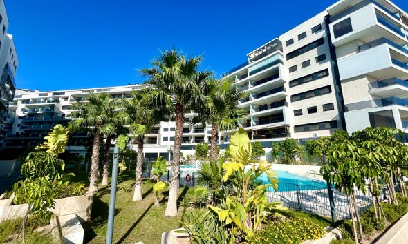 Resale - Apartament / Duplex - Dehesa de campoamor - Campoamor