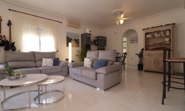 Resale - Villa / House - Ciudad Quesada - La Marquesa Golf