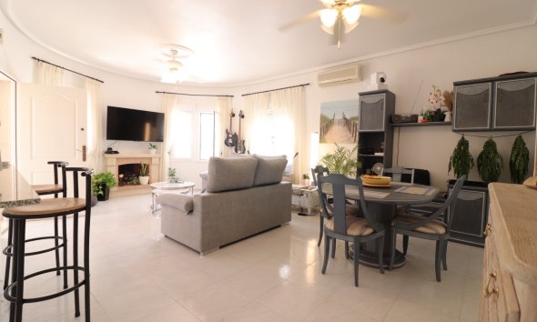 Resale - Villa / House - Ciudad Quesada - La Marquesa Golf