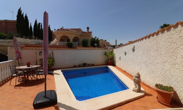 Resale - Villa / House - Ciudad Quesada - La Marquesa Golf