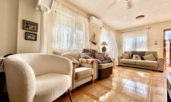 Resale - Apartament / Duplex - Orihuela Costa - Cabo Roig