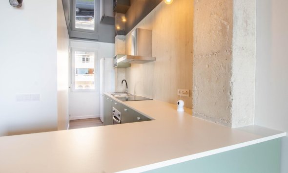 Resale - Apartament / Duplex - Torrevieja - Acequion