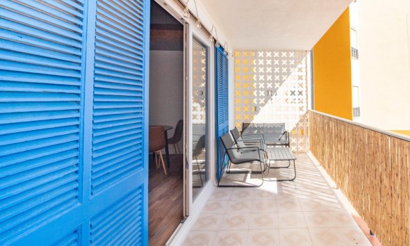Resale - Apartament / Duplex - Torrevieja - Acequion