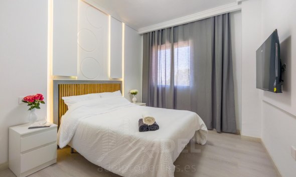 Resale - Apartment / Duplex - Torrevieja - Parque de Las Naciones