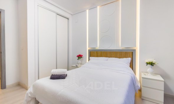 Resale - Apartment / Duplex - Torrevieja - Parque de Las Naciones