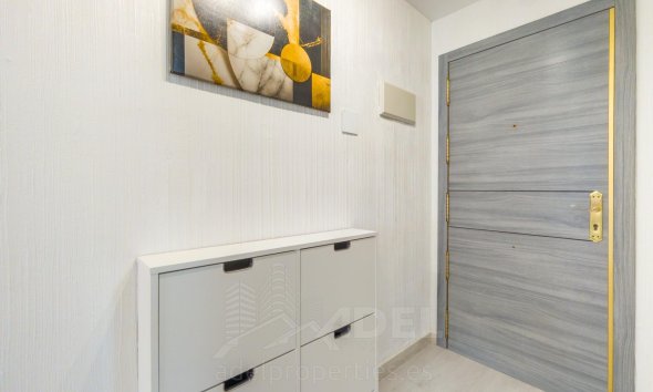 Resale - Apartment / Duplex - Torrevieja - Parque de Las Naciones