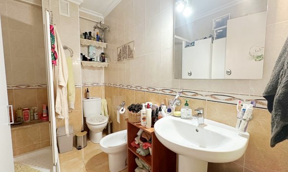 Resale - Apartament / Duplex - Torrevieja